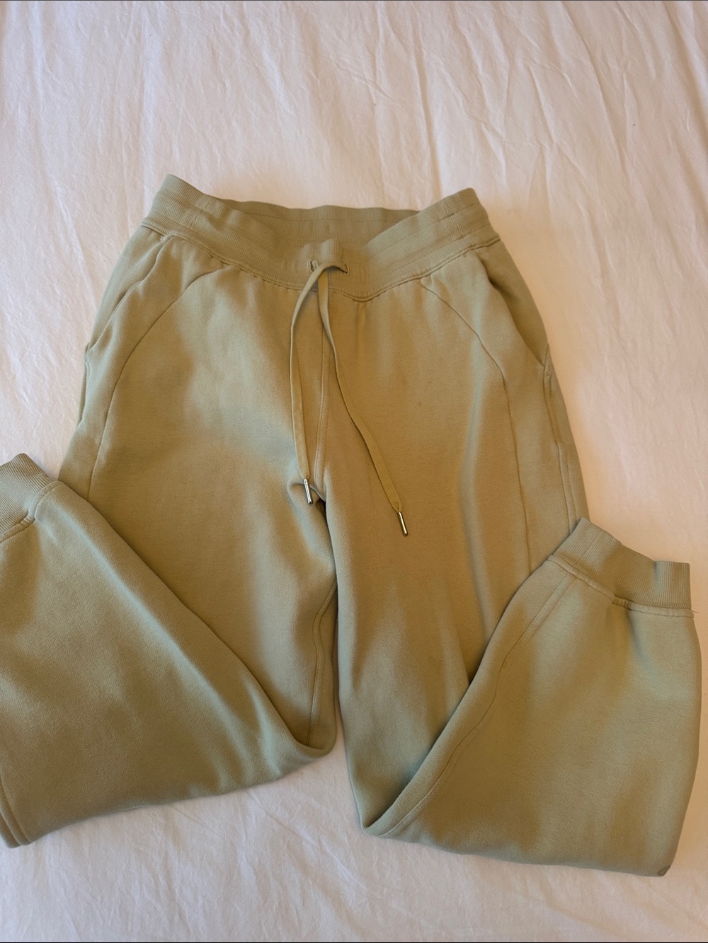 lululemon athletica yellow/green scuba joggers